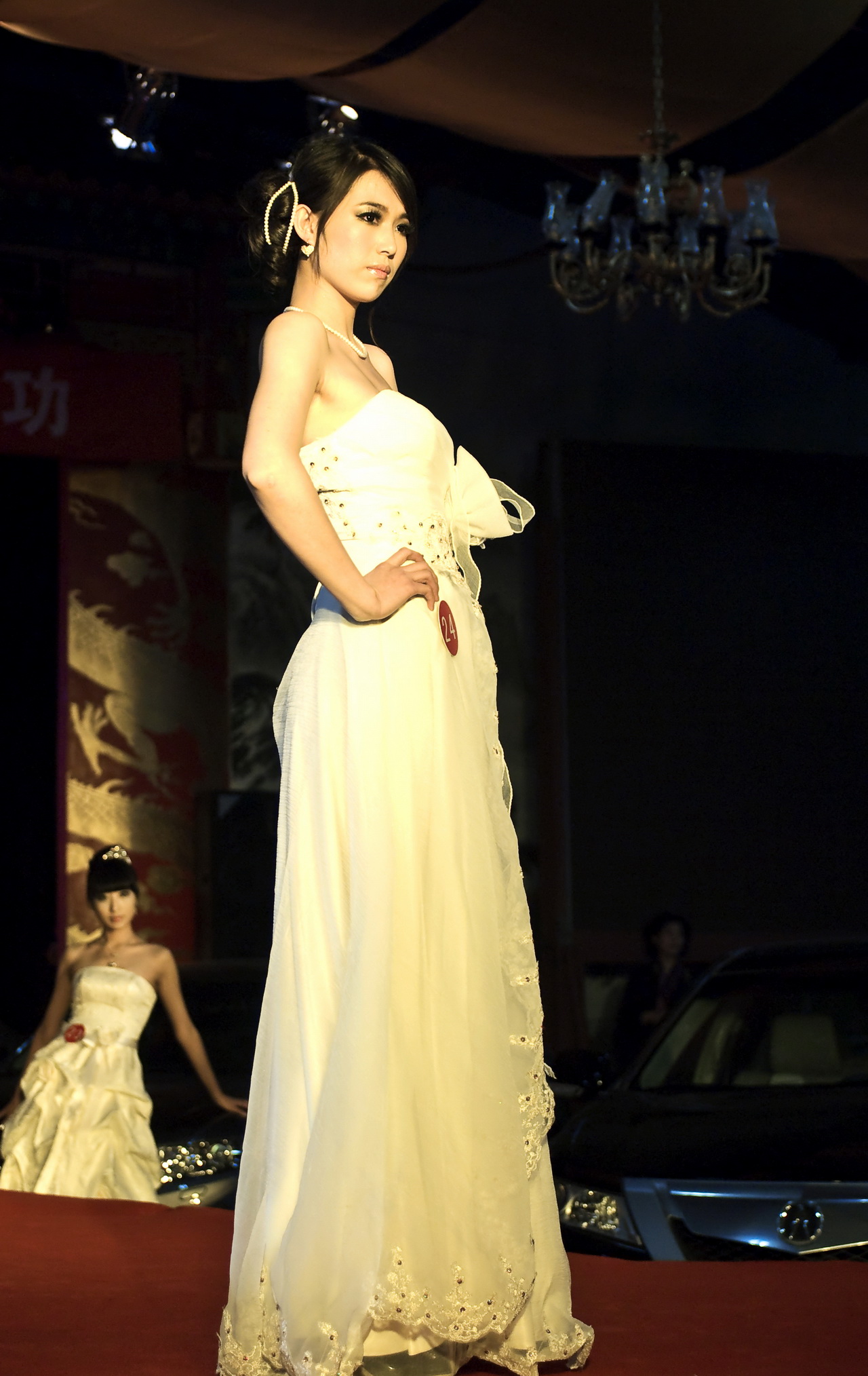 24��ѡ�����