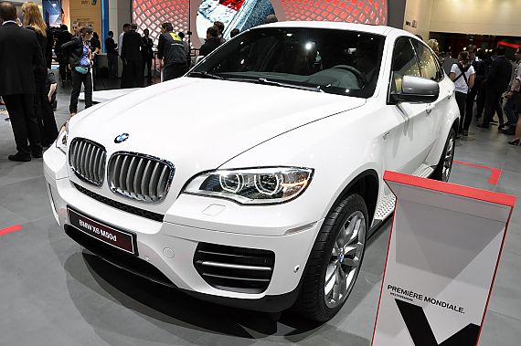 X6 M50d