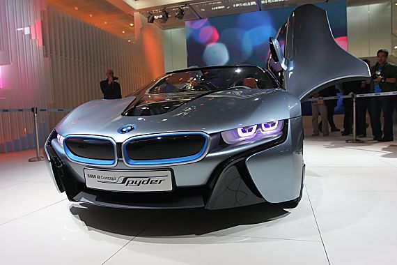 i8