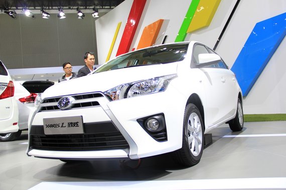 2014YARiS L 