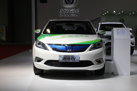 2014年第12届广州国际车展 图为：逸动 EV