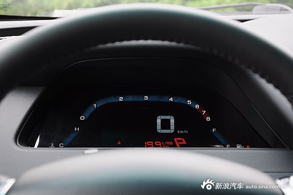 纳智捷全新纳5 推荐自动智尊型/旗舰型