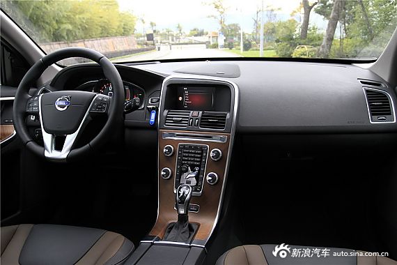 2015 ֶ XC60 2.5T T6 AWDԽ