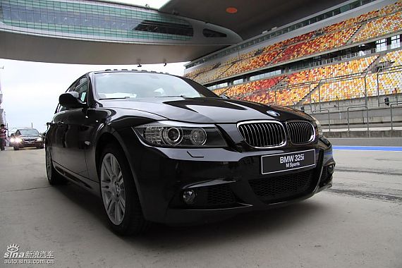 BMW 325i M˶ʵͼ