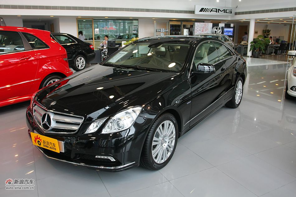 2010E260 Coupe