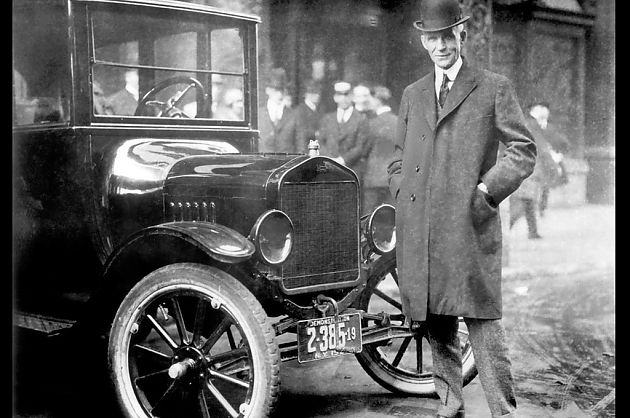 革新加冕 福特与通用的早期交锋(2)