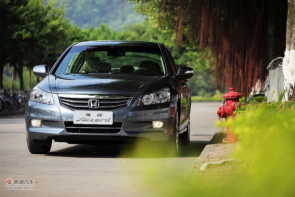 2011�����w2.4EXL Navi���^�DƬ