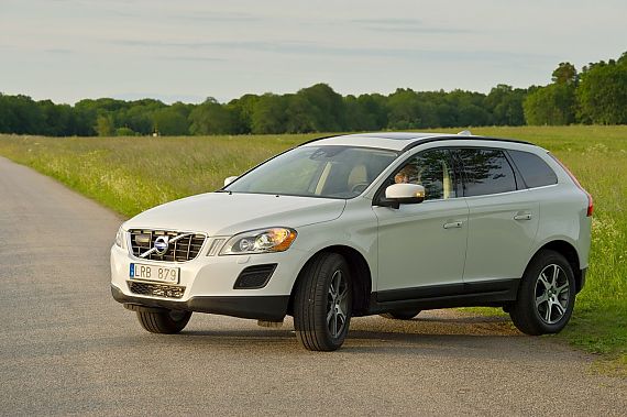 2012ֶXC60