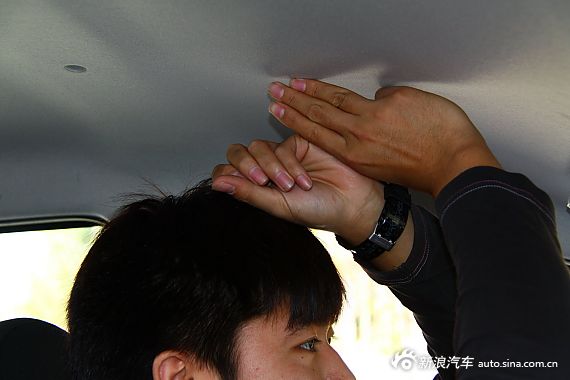 2012款悅悅Cross 2012款悅悅Cross