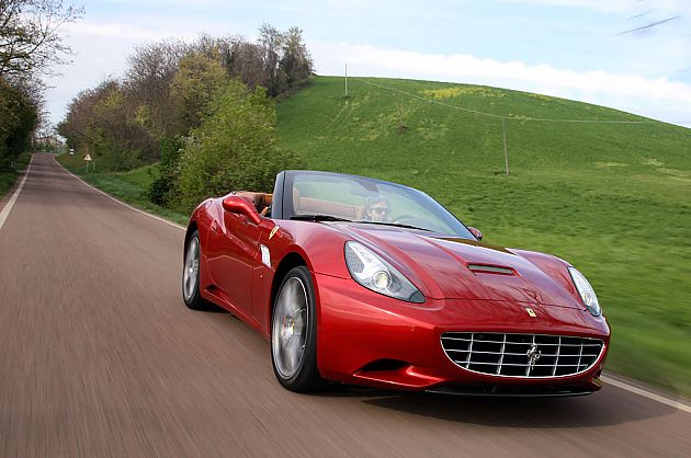 2013 Ferrari California first drive