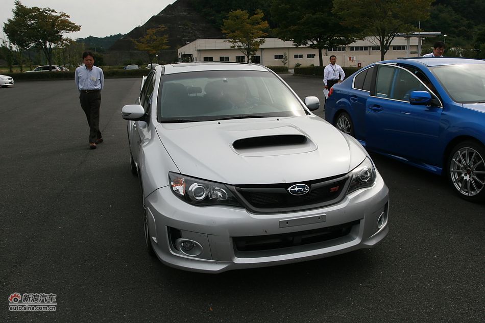 ˹³WRX STI