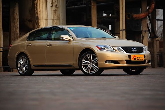 雷克萨斯GS最高优惠4.18万元 送3万礼包