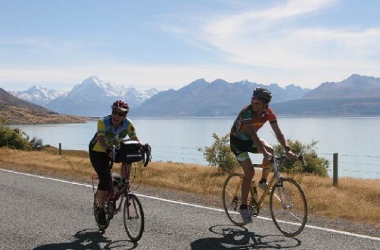 新西兰悠闲自在的乘风之旅