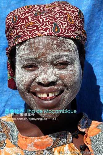 The island of Mozambique women