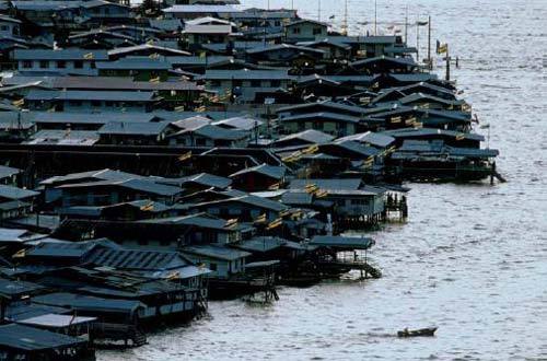 The world's largest water village group -- Bandar Seri Begawan Eyre water village from 42 villages with populations of more than 30000.