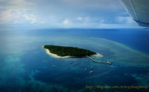 Sina travel pictures: overlooking Great Barrier Reef photograph: easy Quartet