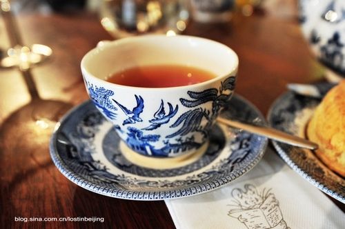 Sina travel pictures: authentic British black tea: a painting by photography