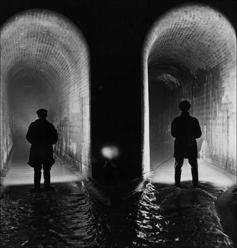 London sewer workers