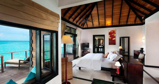 RHilton island resort
