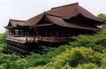 日本清水寺 集体自杀的魔咒