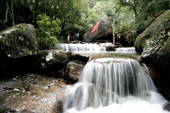 周末西安出行地洋县的华阳景区_新浪旅游_新浪网