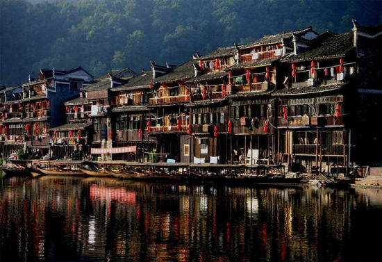 湖南凤凰古城 古朴静谧小镇