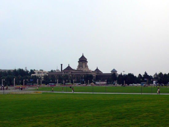 历史的延续与发展 长春市文化广场