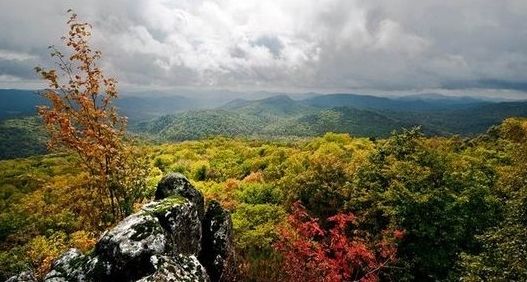 周末自驾阿城去登山 三大名山旅游攻略(图)