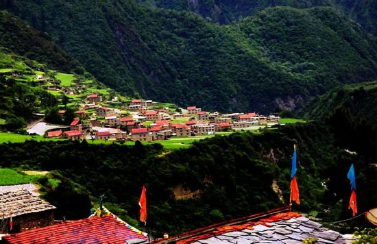 嘉绒藏族之地 吉祥孟屯河谷