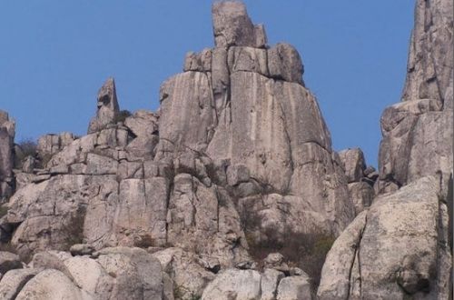 中秋节去安徽黄山赏纯月(组图)