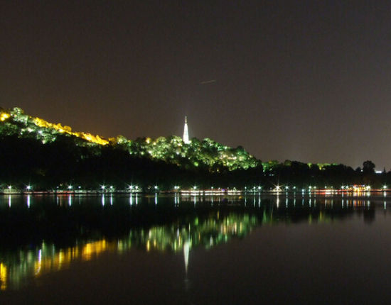 西湖夜景