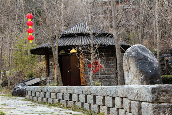 冬游神农架:打年货感受土家民俗