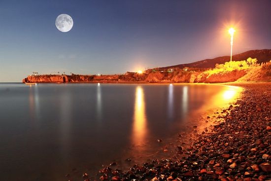 夜幕下的龍灣海濱 夜幕下的龍灣海濱