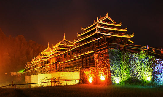 周末变成小长假 坐上高铁来广西游山玩水(2)