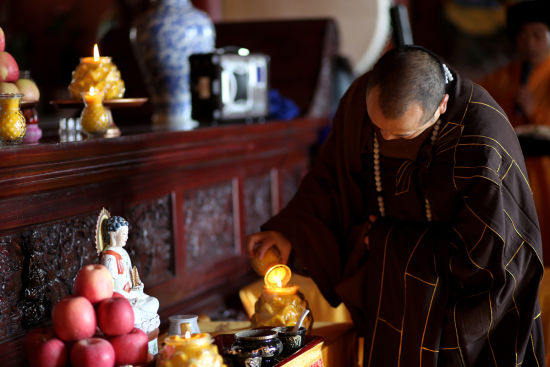 万盏明灯供古佛--燃灯古佛灯供法会