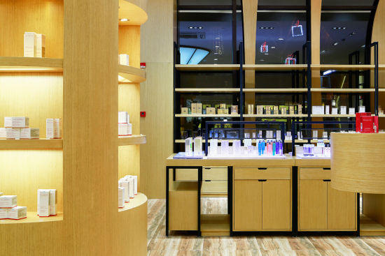 境精品体验中心金茂丽江J·LIFE平行奢侈品中