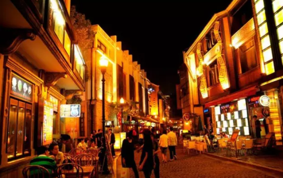 逛一逛宁波省级特色商业示范街