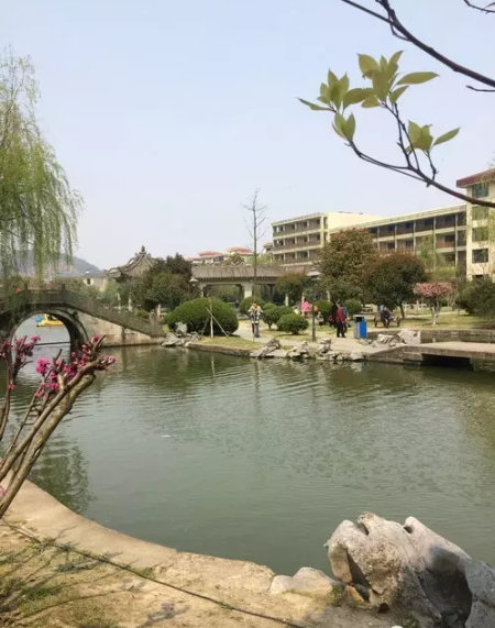 慈溪人民休闲好去处--峙山公园