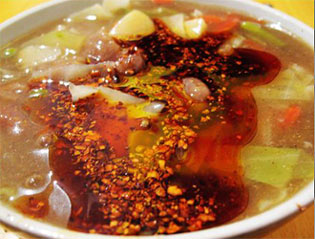 冬天美食 逍遥镇胡辣汤也疯狂(图)