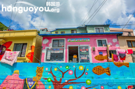 甘川文化村 被阳光沾满颜色的地方|韩国|釜山|甘川文化村