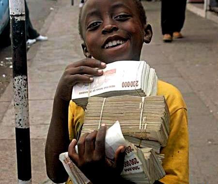 组图:津巴布韦 饥饿的亿万富翁