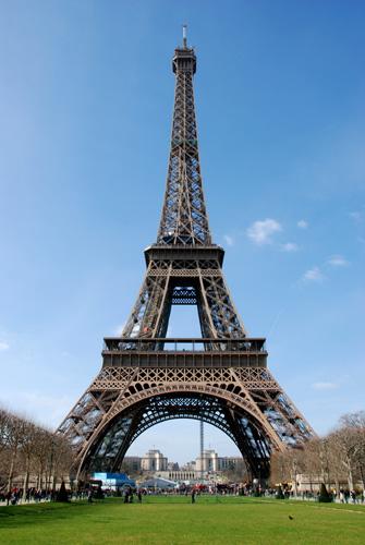 埃菲尔铁塔 巴黎地标性建筑