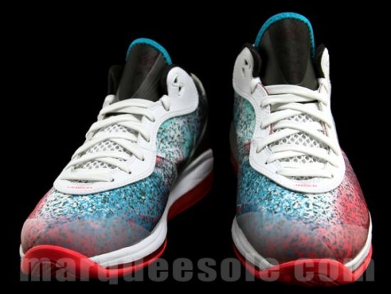 LeBron8 v2 low֮ҹ