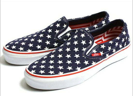 纪念独立宣言 Vans特别推出美国国旗配色便鞋