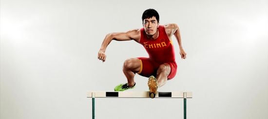 刘翔Nike Pro TurboSpeed田径比赛服再度出征