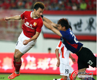 ���1-0�ൺ ۬��������Ƥ���ź�