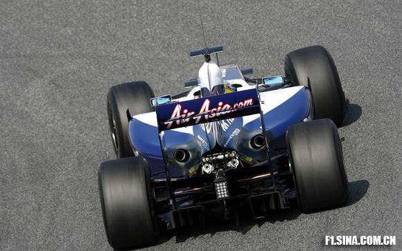 ͼ-F1Գķ˹FW31̬