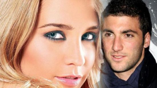 ���������������Ů�ѣ��ϳ�ͼ��