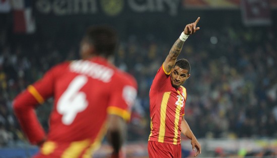 图文-[1\/8决赛]美国1-2加纳 博阿滕举手示意