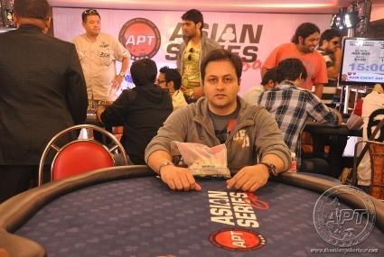 ����B�����������Sameer Rattonsey